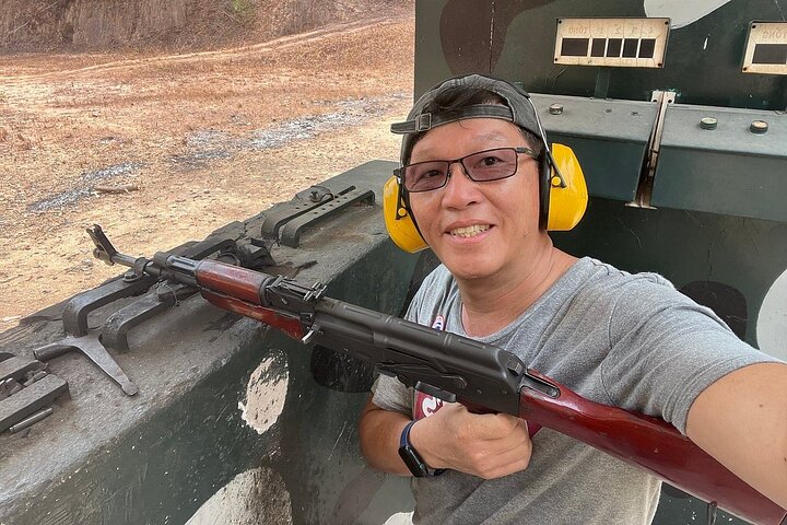 Private Tour Cu Chi Tunnels & Mekong Delta 1 Day