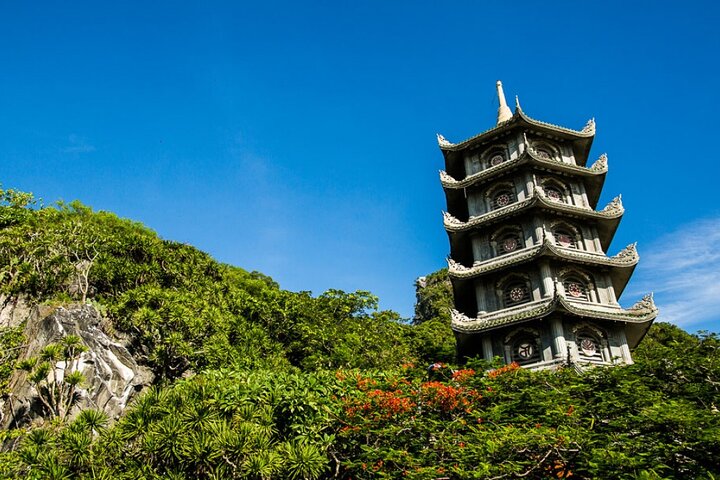 Private Trip To Marble Mountains & Hoi An Town From Danang