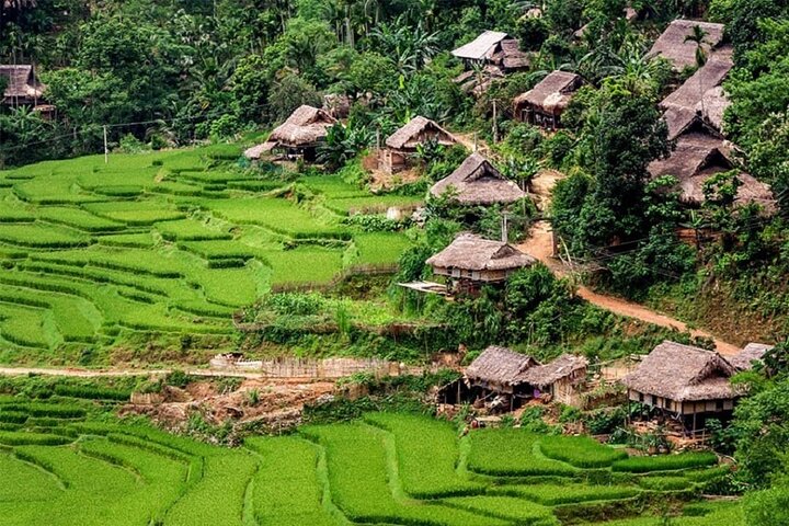 Pu Luong 3 Days Tour from Hanoi : Waterfall, Cave & Water Wheels