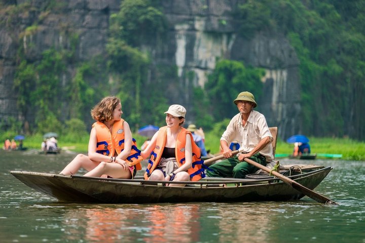 Pu Luong & Ninh Binh 3 Days Group Tour from Hanoi Old Quarter