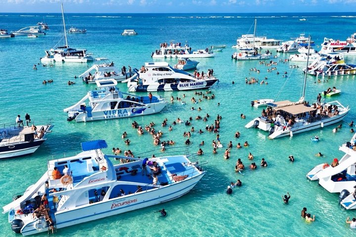 Punta Cana Premium Party Cruise with Snorkeling and Open Bar