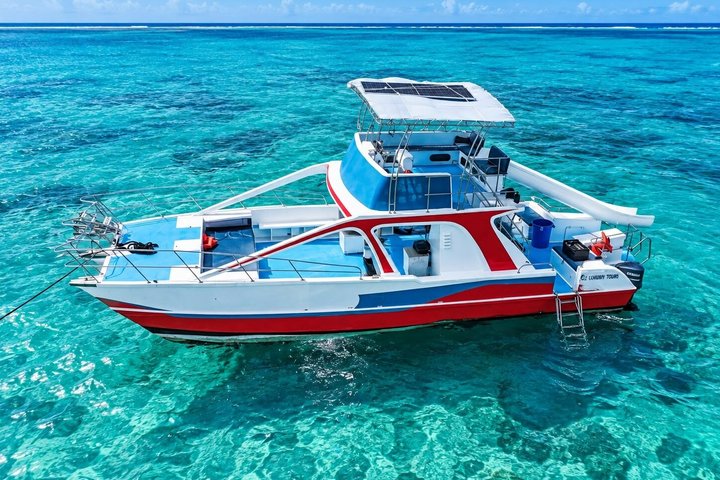 Punta Cana Private Family Boat Cruise with Snorkeling