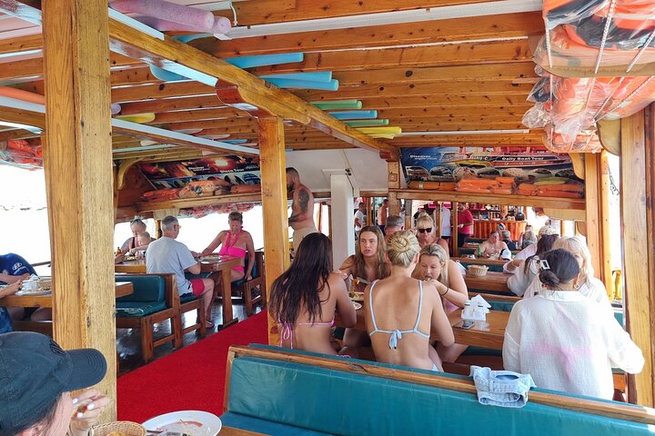 Relax Boat Tour with Lunch and Soft Drinks in Alanya