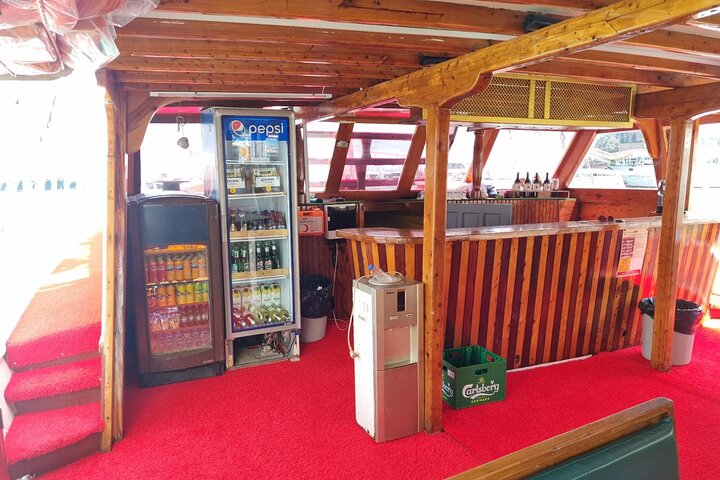 Relax Boat Tour with Lunch and Soft Drinks in Alanya