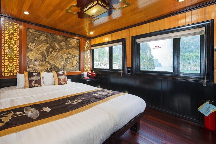 Renea Cruise- Boutique Overnight Cruise in Bai Tu Long Bay ( 2D1N Tour)