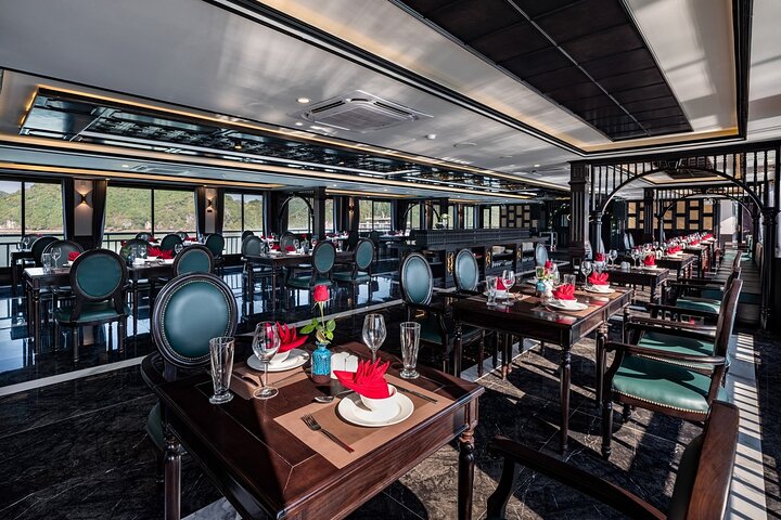 RITA CRUISE - BEST LUXURY 5 STAR CRUISE in HALONG BAY from HANOI