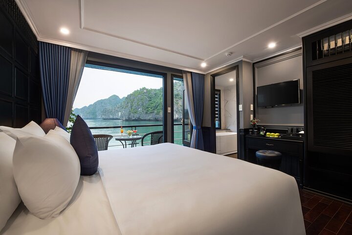 Luxury Rosy Cruise 3 Days Explore Halong Bay Lan Ha Bay Private Balcony