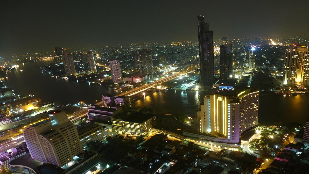 Saffron Luxury 4 Course Dinner Cruise on Bangkok’s River of Kings