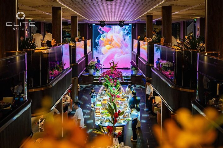 Saigon Water Puppet Show with Elegant Dinner Cruise