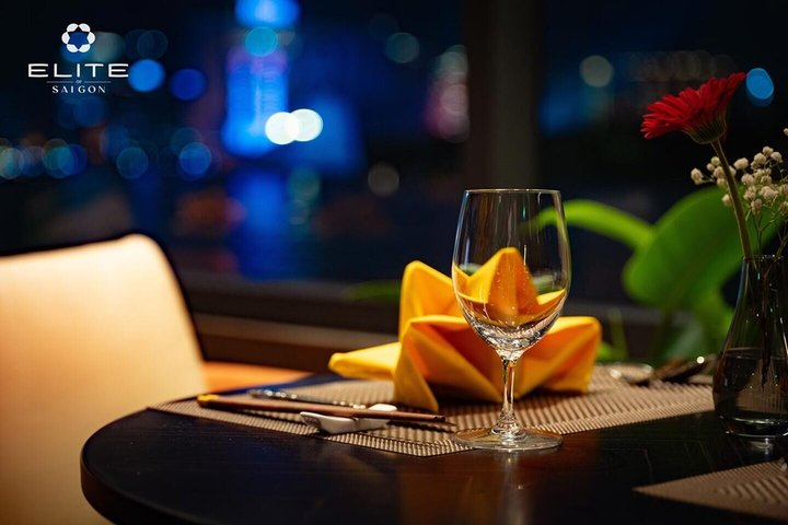 Saigon Water Puppet Show with Elegant Dinner Cruise