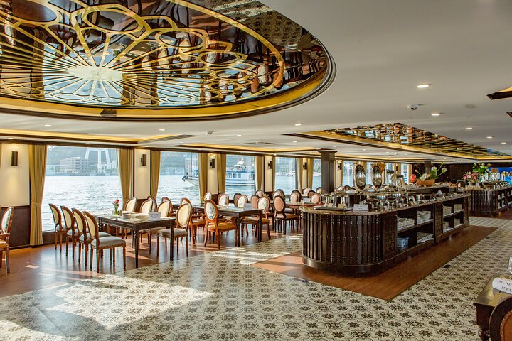 Sea Octopus Cruise - The Top Luxury Day Tour in Halong Bay