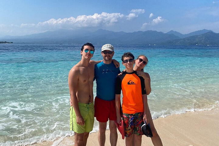 Sharing Snorkeling Trip Gili islands Depart Gili Trawangan