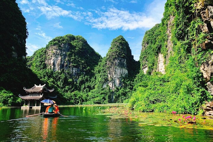 Small Group Ninh Binh Day Tour to Bai Dinh Trang An from Hanoi
