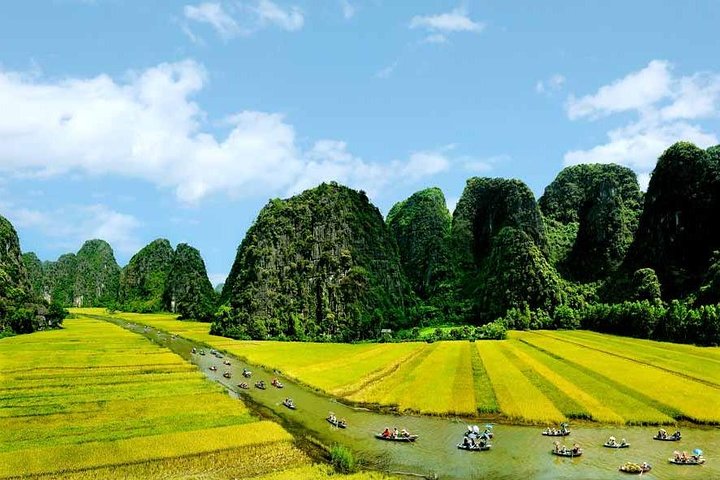 Ninh Binh Small Group Tour 1 Day From Hanoi : Hoa Lu Tam Coc Mua Cave