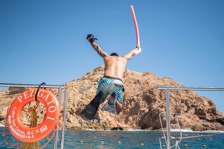 Snorkeling Tour in Los Cabos