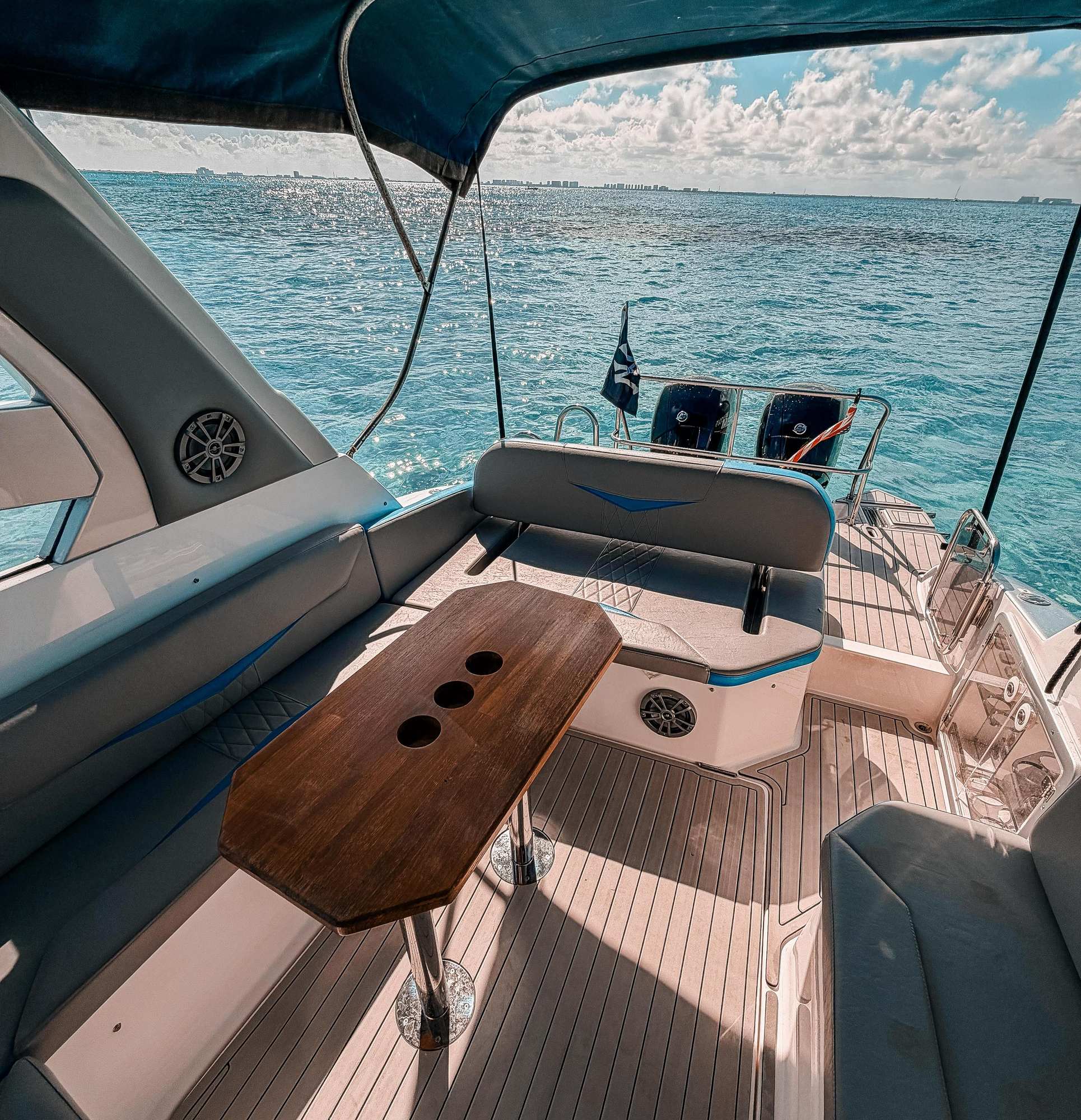 Sport Boat 34 with Cabin and Bathrom for snorkeling and visit Isla Mujeres