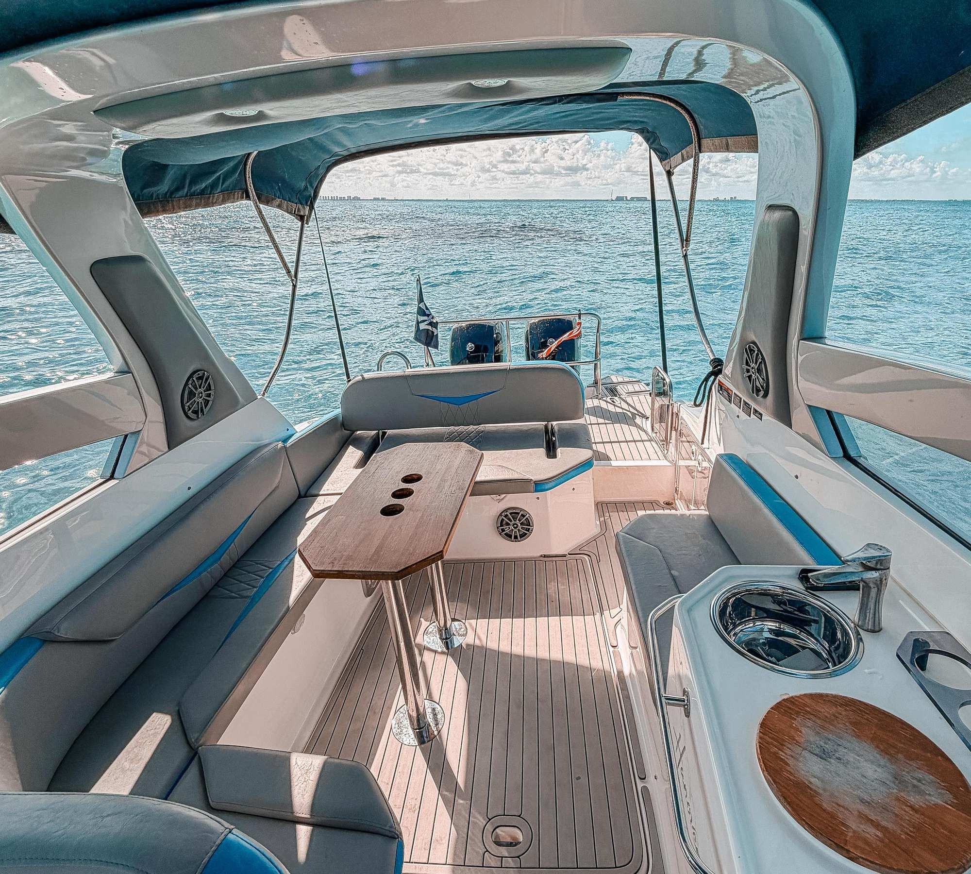 Sport Boat 34 with Cabin and Bathrom for snorkeling and visit Isla Mujeres