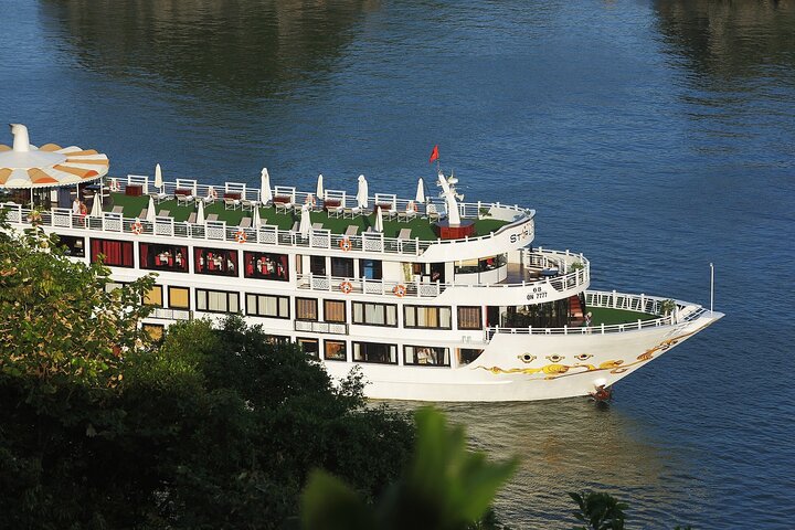 Starlight Cruise - Halong Bay Luxury Cruise 2 Days Tour