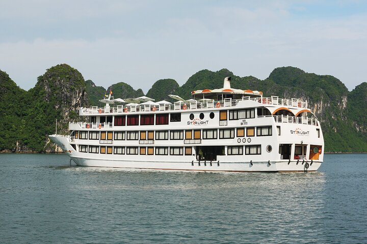 Starlight Cruise - Halong Bay Luxury Cruise 2 Days Tour