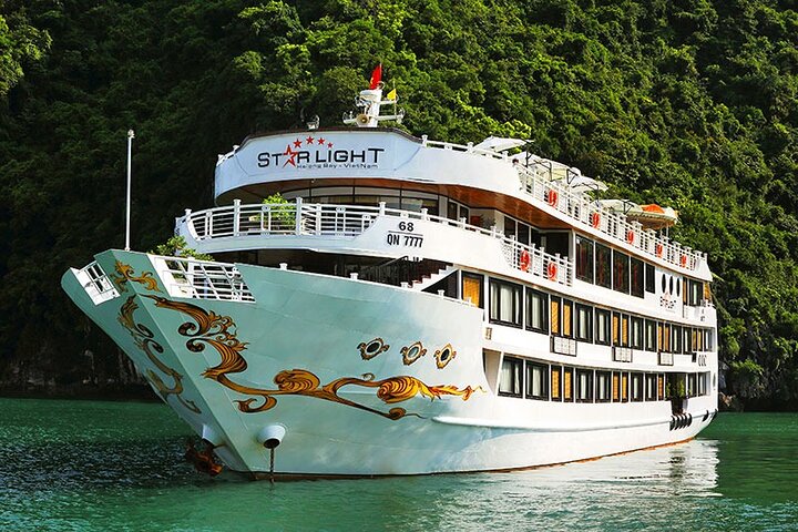 Starlight Cruise - Halong Bay Luxury Cruise 2 Days Tour