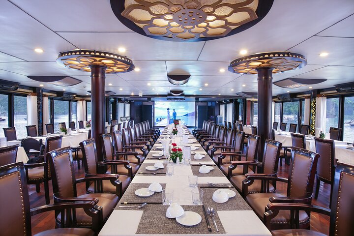 Starlight Cruise - Halong Bay Luxury Cruise 2 Days Tour