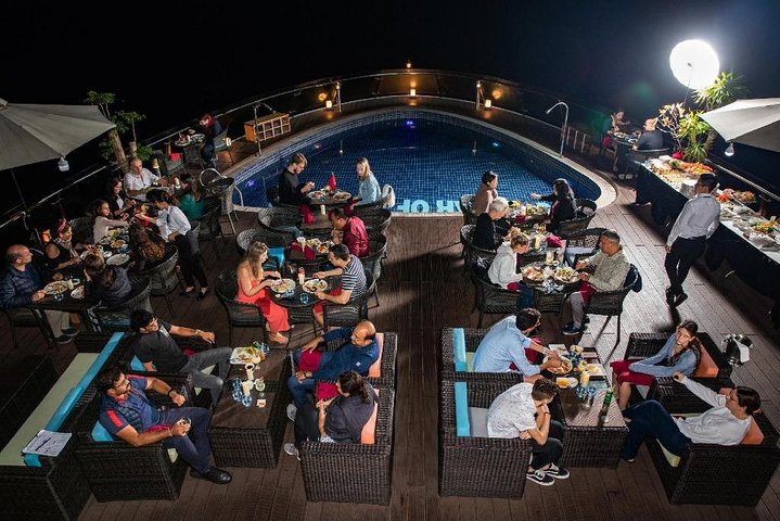 Stellar of The Sea Cruise -The Greatest Modern Yatch in Ha Long -Lan Ha Bay