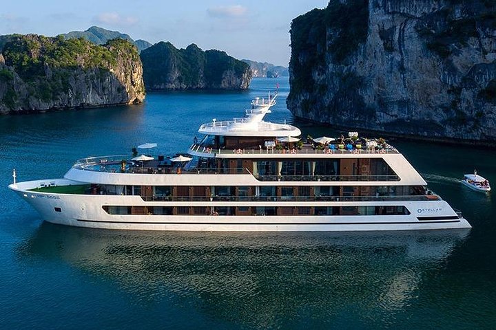 STELLAR OF THE SEAS-Greatest Cruise in the Halong Bay- 2 Days 1 Night Tour
