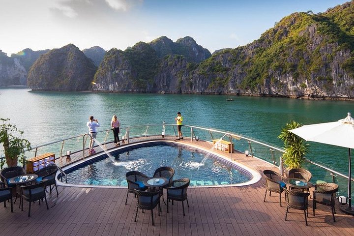 Stellar of The Seas - Top Vip Luxury Halong Cruise - 2 Nights Experiences on Bay
