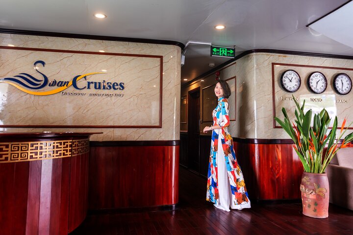 Swan Cruise - Bai Tu Long Bay Off-The-Beaten-Track 2 Days 1 Night