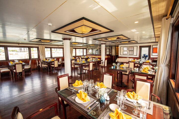 Swan Cruise - Bai Tu Long Bay Off-The-Beaten-Track 2 Days 1 Night