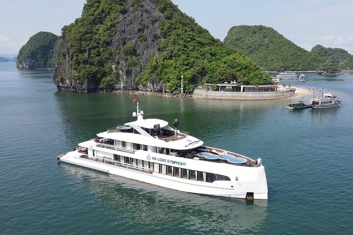 Symphony Cruise Halong Bay Day Tour – Pickup from Halong