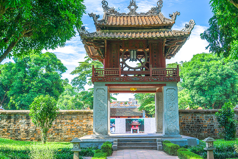 Tastes of Vietnam 7 Days 3 star | Private Tour Saigon and Hanoi