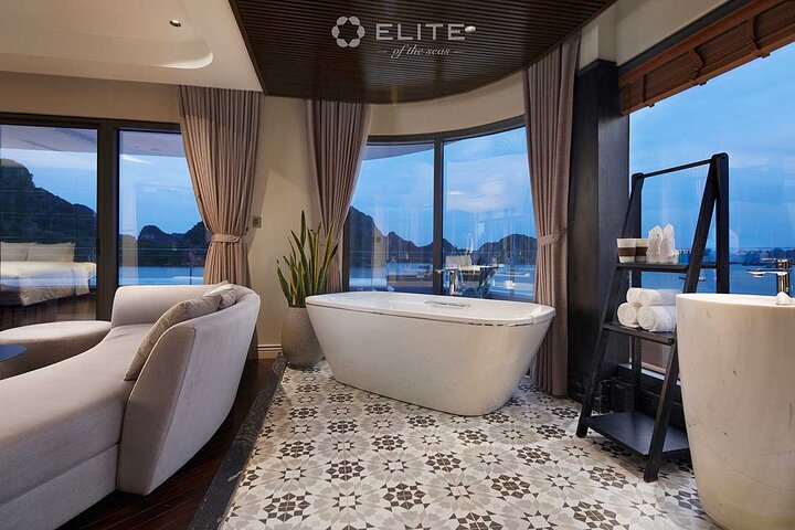 President Terrace Suite on Top Notch Cruises in Halong Bay (2D1N)