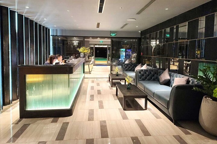 President Terrace Suite on Top Notch Cruises in Halong Bay (2D1N)