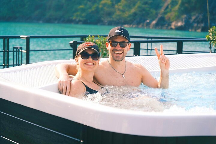 The Catamaran - Luxury Full Day Cruise To Halong Bay & Lan Ha Bay