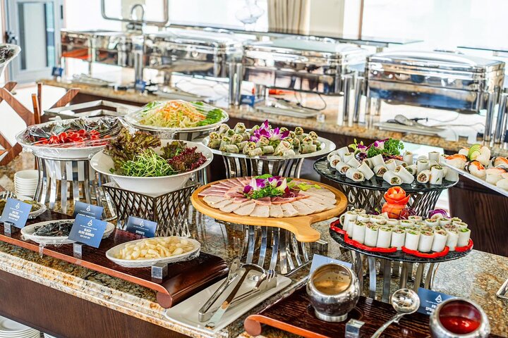 Top Luxury 5-Star Symphony Cruise from Hanoi to Halong Bay