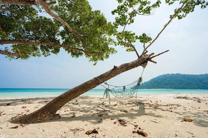 Tropical Escape: Rok & Haa Islands by Speedboat