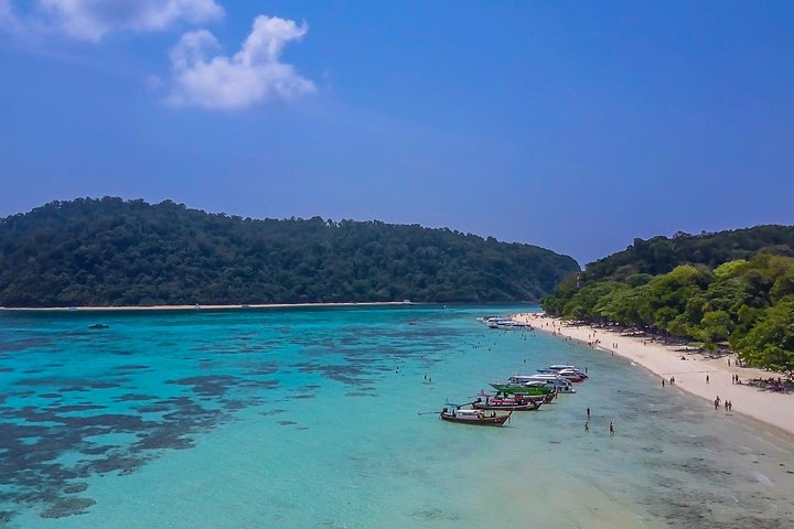 Tropical Escape: Rok & Haa Islands by Speedboat