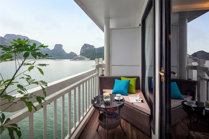 Verdure Luxury Cruise Halong Bay Overnight Cruise from Hanoi